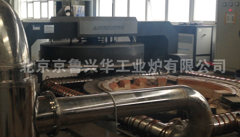 我司（sī）為中航某研究所設計製造的大型井式熱除氣爐成功交付
